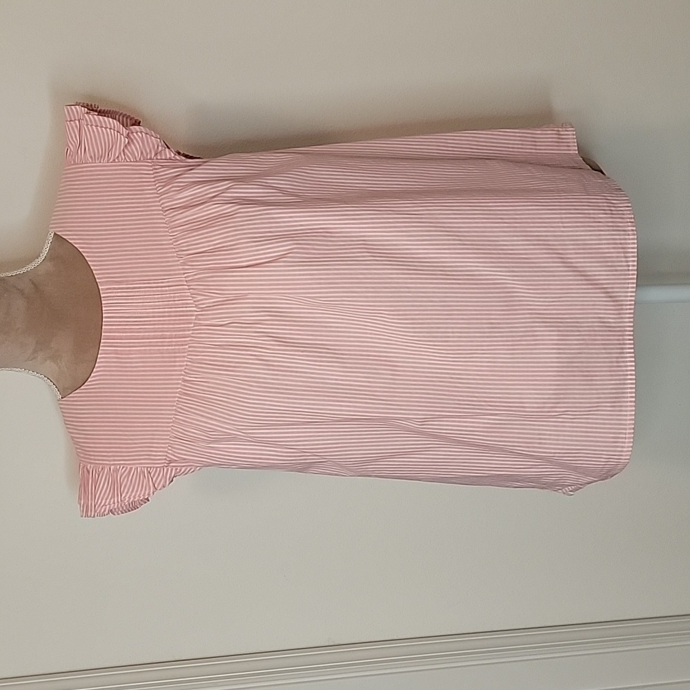 J Crew, Size M, Flutter Cap Sleeve, Pink & White Striped Top. EUC